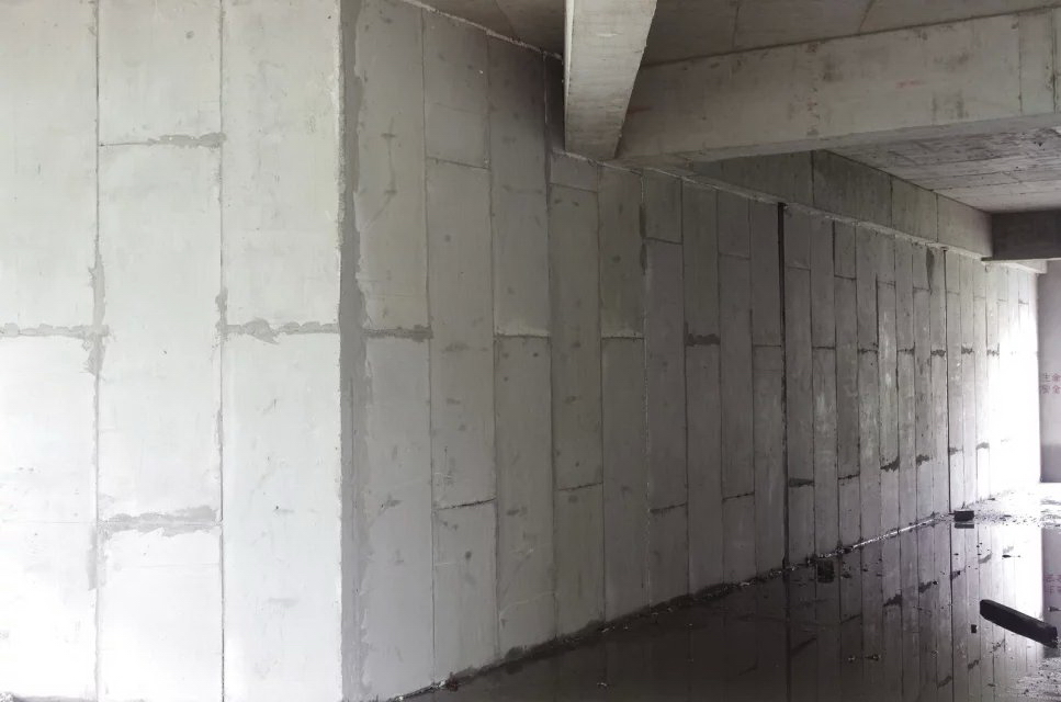 安裝輕質(zhì)隔墻板時(shí)會遇到的困難及解決辦法