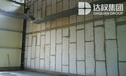 你家的墻不隔音是因?yàn)闆]用到輕質(zhì)隔墻板